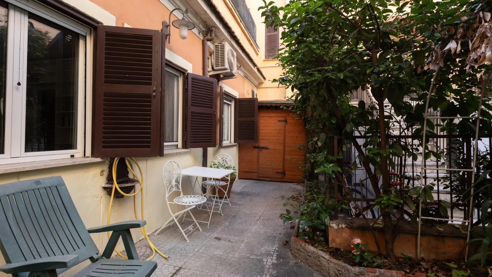 Elegant Apartment In Trastevere Rome 0*,  Italy